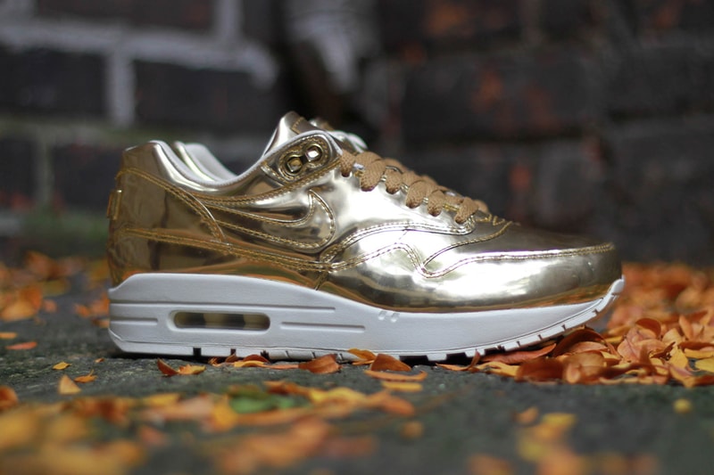 Nike WMNS Air Max 1 SP「Liquid Metal」配色