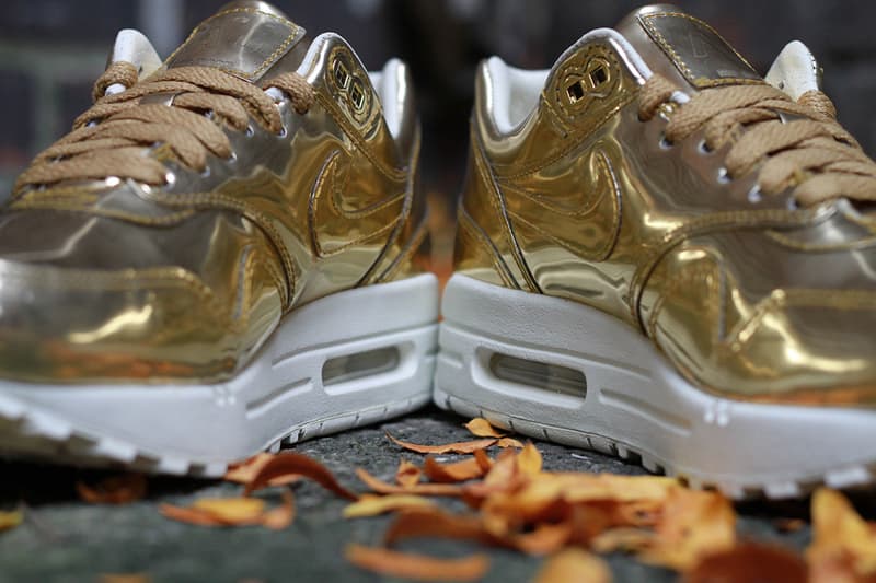 Nike WMNS Air Max 1 SP「Liquid Metal」配色