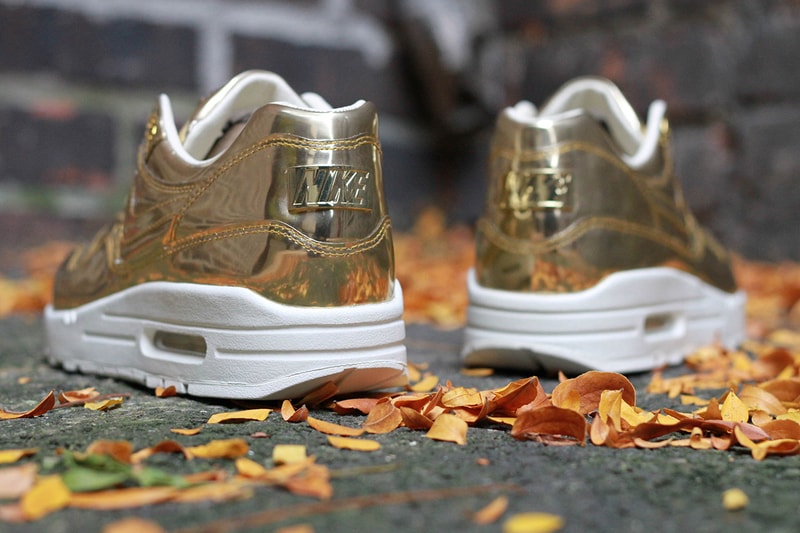 Nike WMNS Air Max 1 SP「Liquid Metal」配色