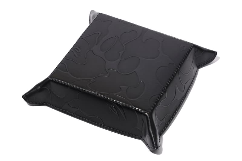 NOWHERE / A Bathing Ape 20 週年「BAPELAND」配件系列