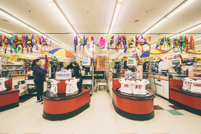 Patrick Martinez 於洛杉磯超市中展出藝術裝置「Break Bread」