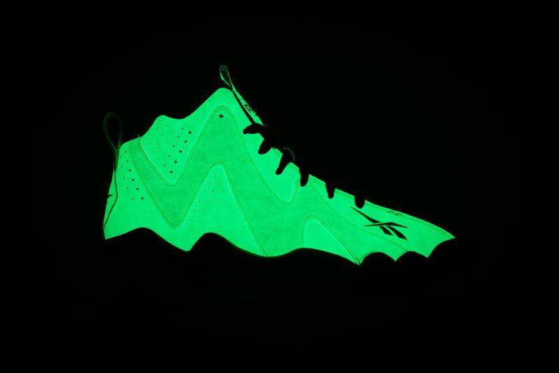 Reebok Kamikaze II Mid 夜光版球鞋