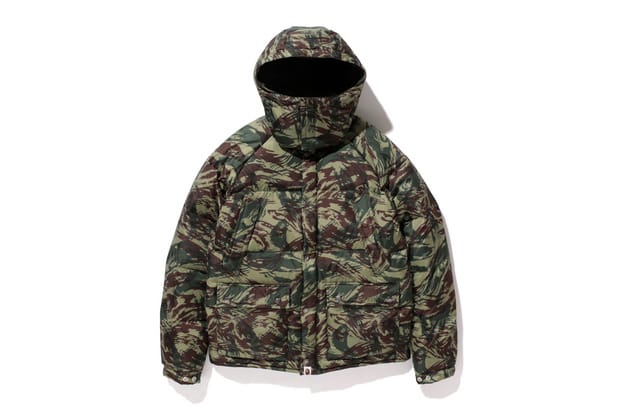 A Bathing Ape Lizard Camo Mountain Down Jacket 羽絨夾克