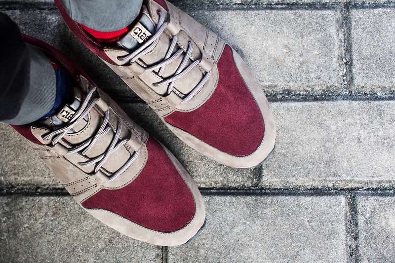 CLAE Mills Taupe/Oxblood Suede 配色