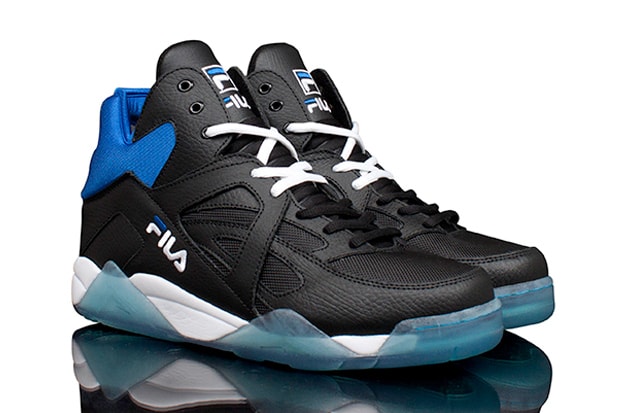 FILA「Ice Blue Steel」系列鞋款