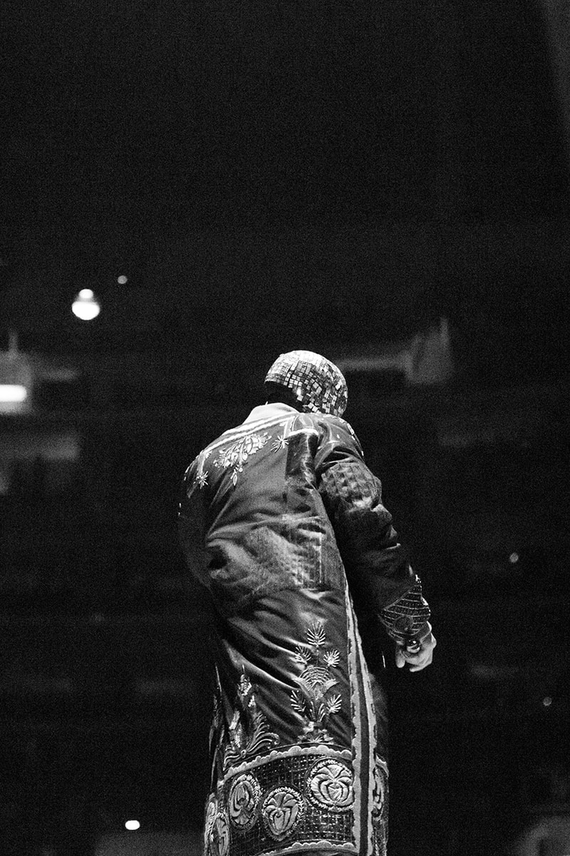 Maison Martin Margiela 發佈 Kanye West 巡演「The Yeezus Tour」專屬演出服裝細節圖集