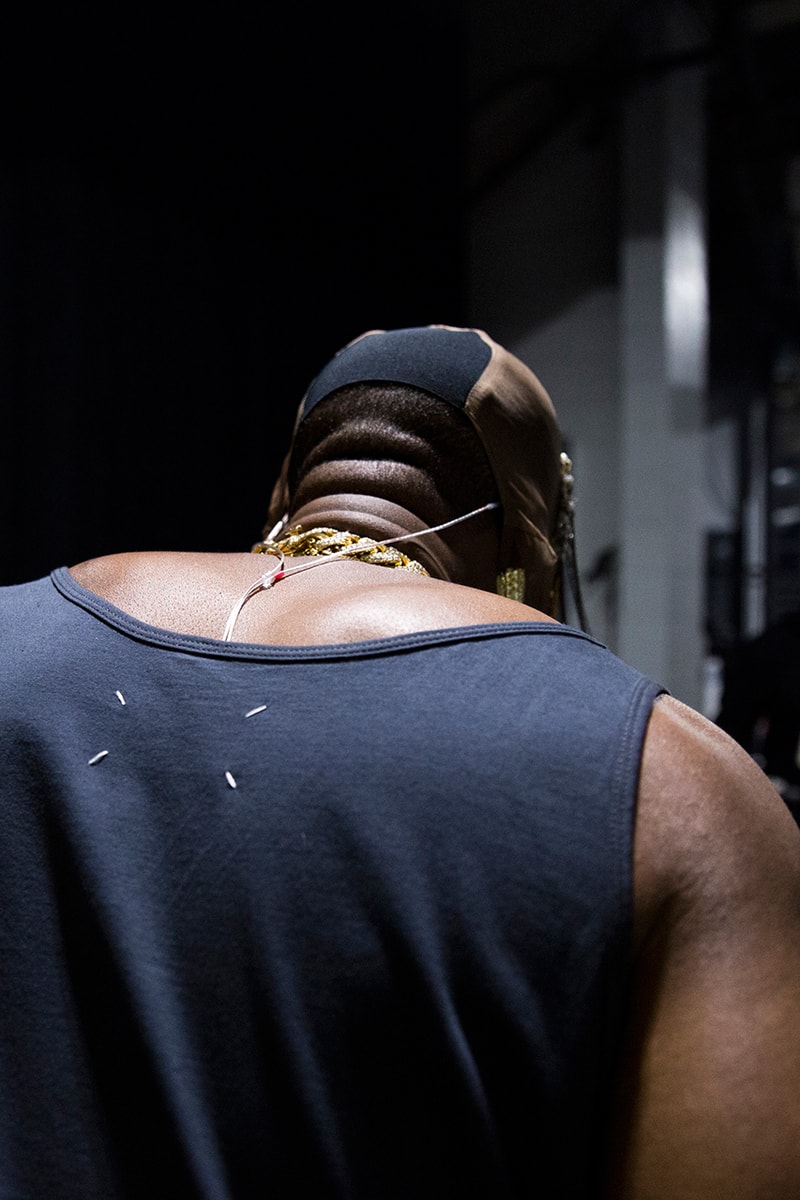 Maison Martin Margiela 發佈 Kanye West 巡演「The Yeezus Tour」專屬演出服裝細節圖集