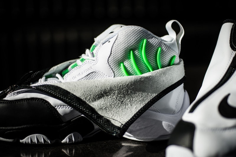 Nike Air Zoom Flight「The Glove」SL White/Black-Poison Green 配色