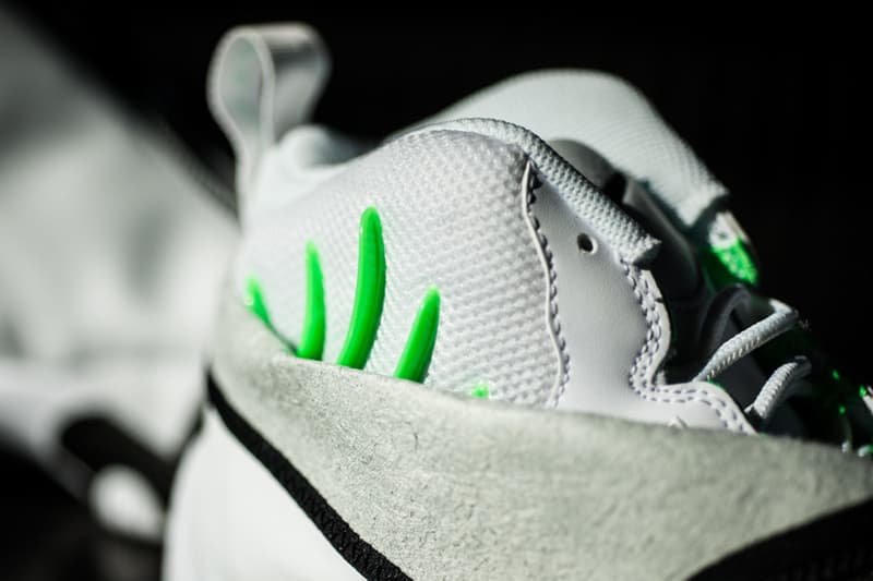 Nike Air Zoom Flight「The Glove」SL White/Black-Poison Green 配色