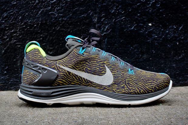 Nike LunarGlide+ 5 EXT PRM 「Parachute Gold」配色