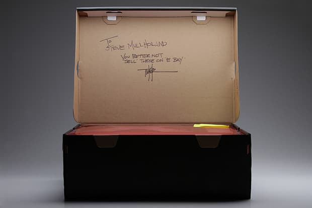 Tinker Hatfield 打造別注版 Air Jordan 11