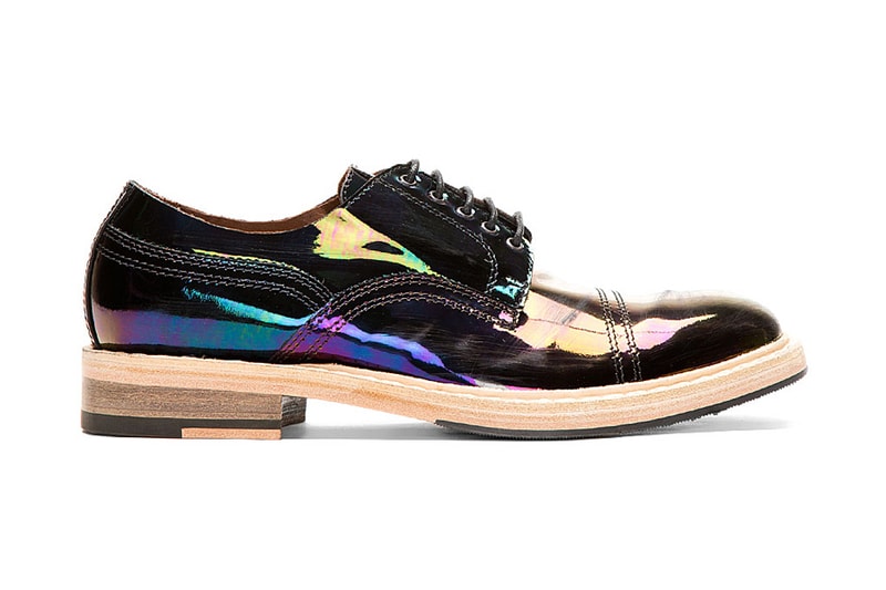 Acne Studios Black Iridescent Patent Oil Slick Derbys 鞋款
