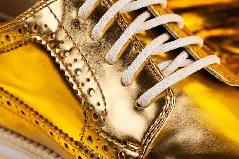 Cole Haan 限量版金色 LunarGrand 鞋款