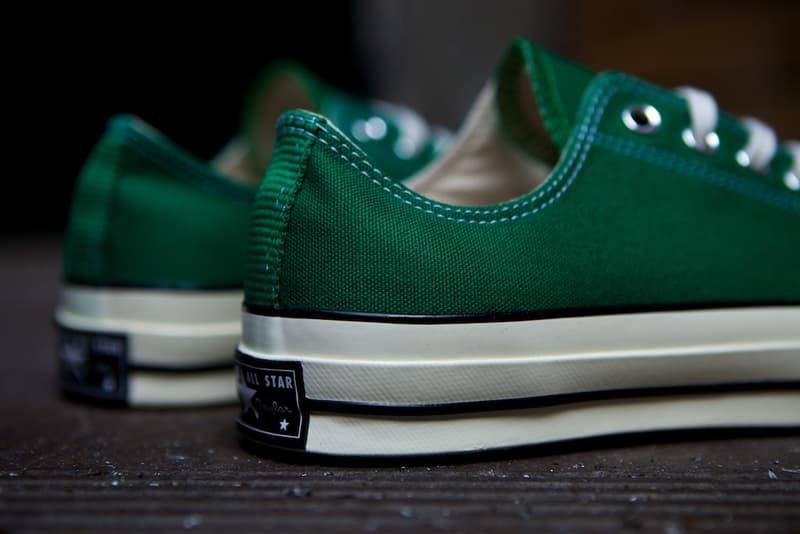 Converse First String Chuck Taylor All Star「Christmas」別注系列