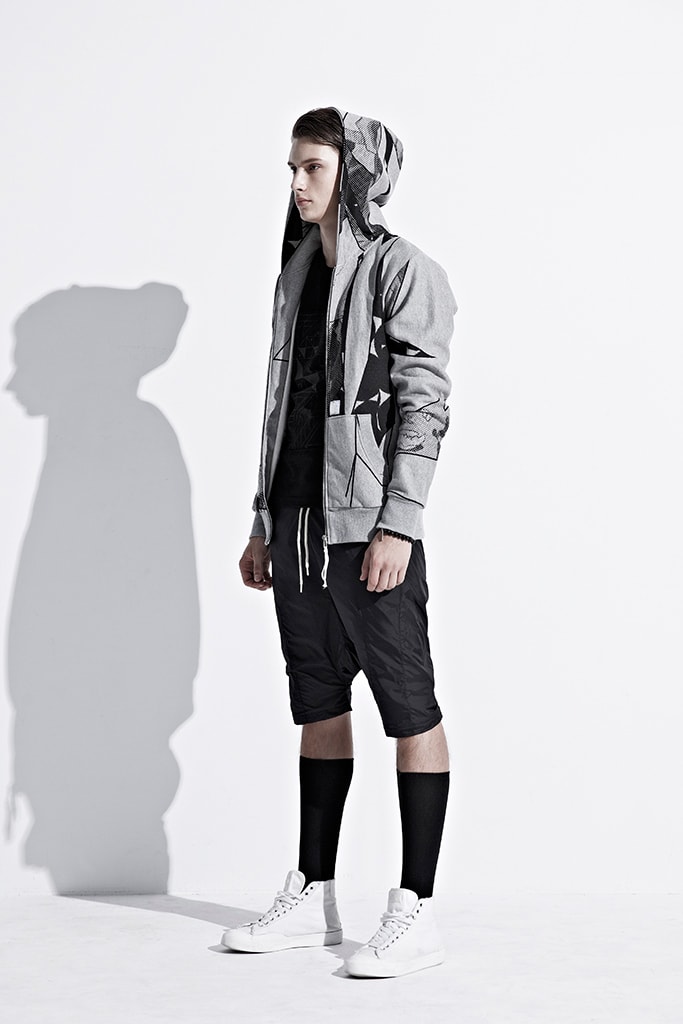 Ionism 2013 秋冬系列「Astray From Present」 造型搭配 Lookbook
