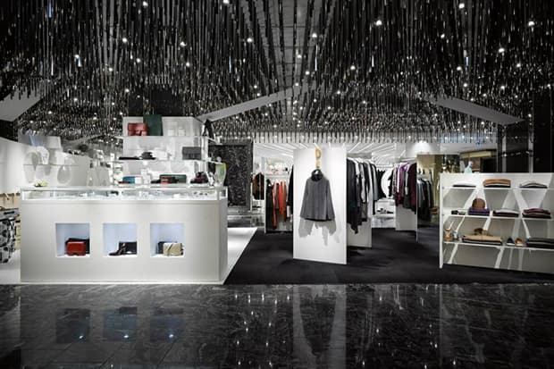 Maison Martin Margiela 於伊勢丹新宿店開設「Cadeau」概念期間限定店