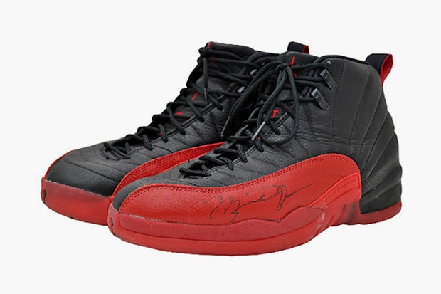 Michael Jordan 簽名版 Air Jordan 12「Flu Game」以高價 10 萬美元拍賣售出