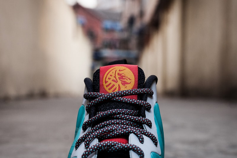 Nike Air Flightposite Exposed「Year Of The Horse」馬年別注鞋款