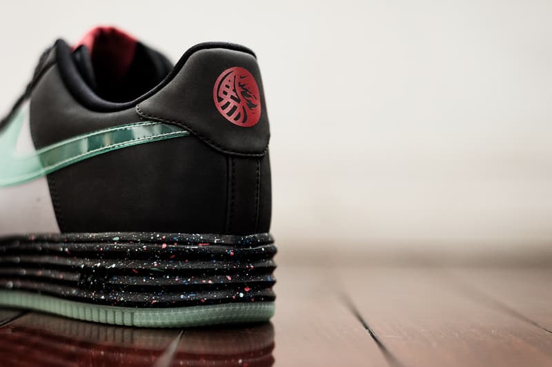 Nike Lunar Force 1「Year Of The Horse」馬年別注鞋款