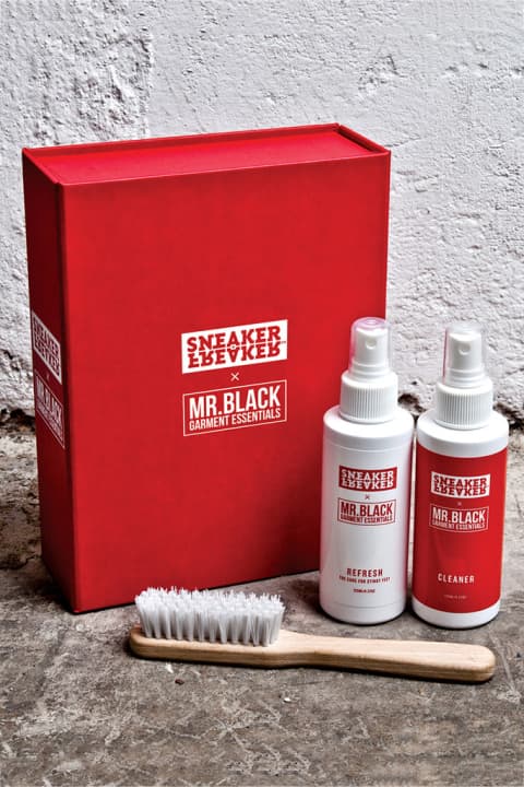 Sneaker Freaker x Mr. Black Garment Essentials 聯名球鞋護理套裝