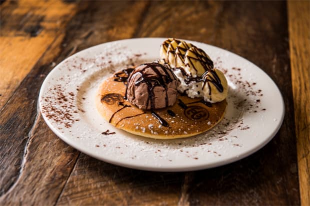 STUSSY Livin ‘GENERAL STORE 于 SIZZLe GAZZLe 開設期間限定餐廳