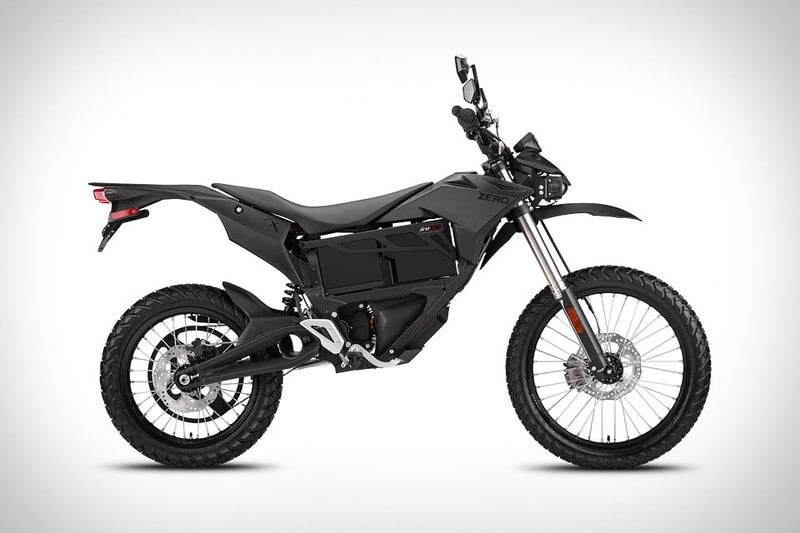 Zero FX Stealthfighter 摩托車