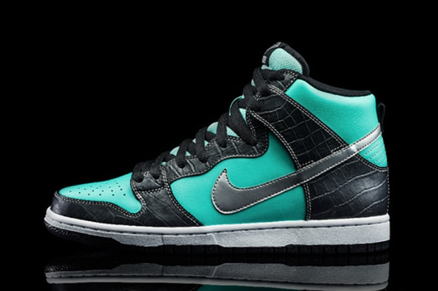 Diamond Supply Co. x Nike SB Dunk High 聯乘配色設計