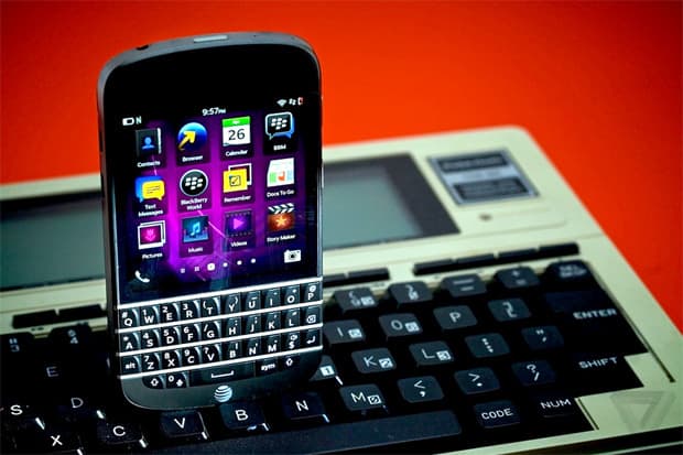 BlackBerry CEO John Chen 表示將會繼續發展 QWERTY 全鍵盤手機市場