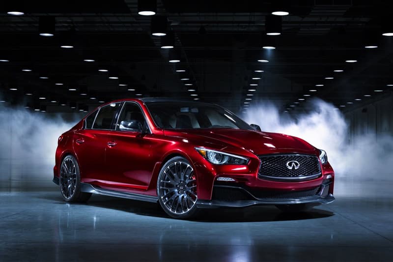 Infiniti Q50 Eau Rouge 概念車款