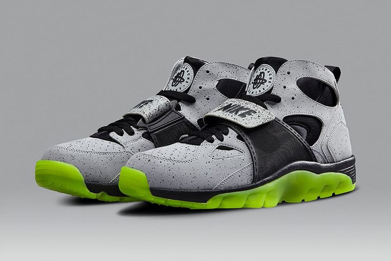 Nike Air Trainer Huarache「Cement City」配色