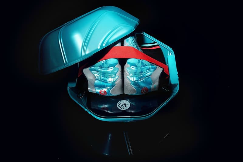 Nike Sportswear 2014 馬年別注特別版套裝