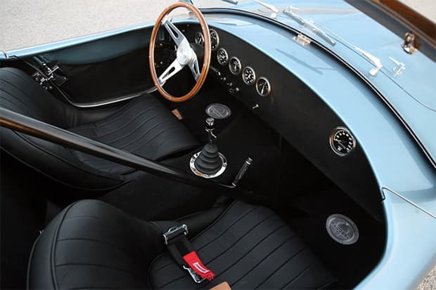 Shelby Cobra 289 FIA 50 周年限量版本