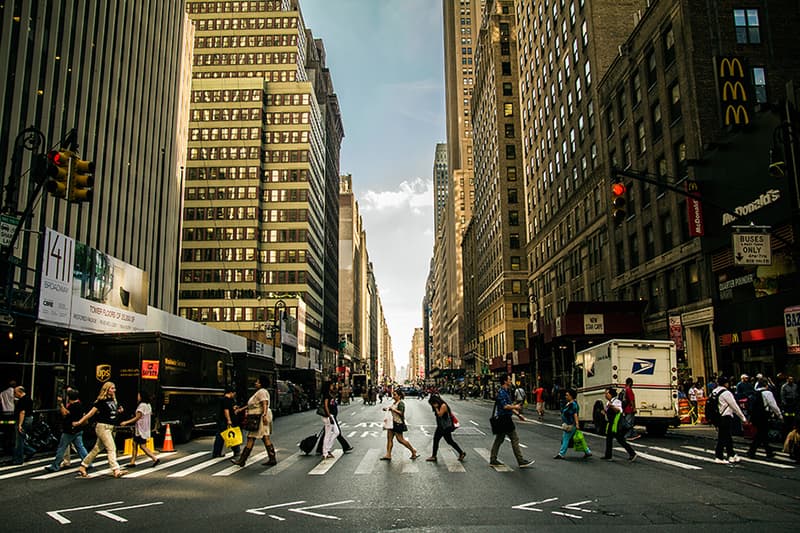 THROUGH THE LENS: 攝影師 Theonepointeight