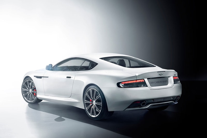 Aston Martin DB9 Carbon Black & White 特別版本