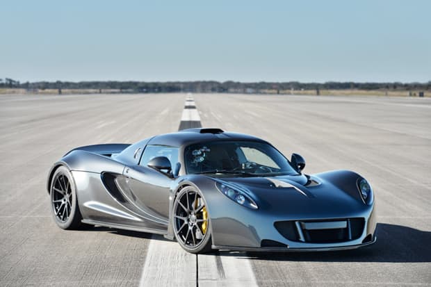 Hennessey Venom GT 打破量産車最快時速紀錄