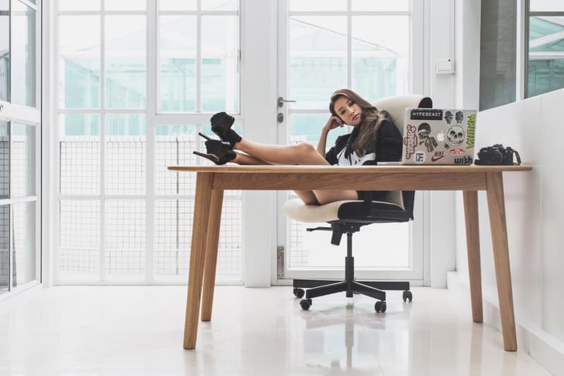 謝婷婷演繹 HYPEBEAST「Work & Play」形象特輯