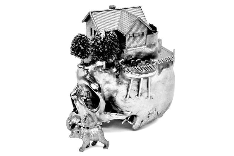 Frodo Mikkelsen 微觀景物骷髏頭作品