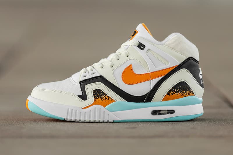 Nike Air Tech Challenge II「Kumquat」配色