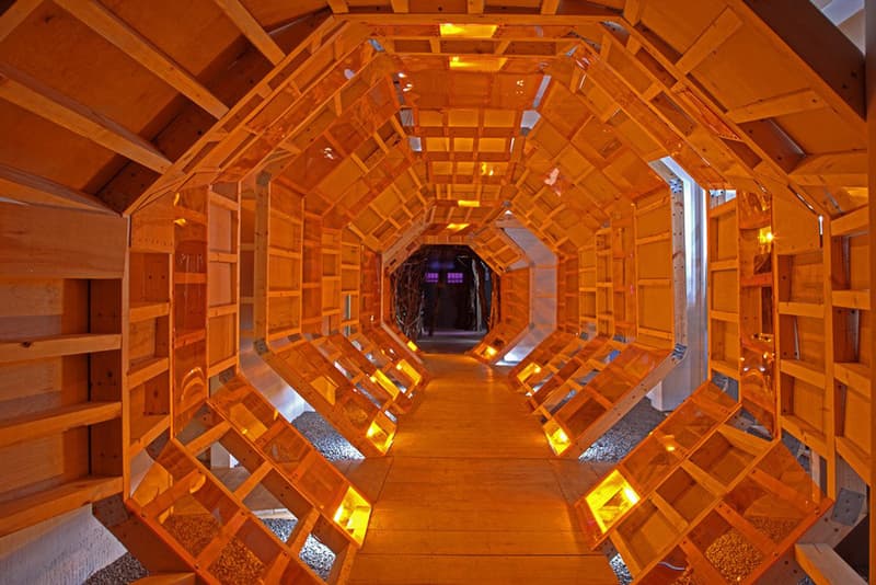 The Level Group 全資收購 LN-CC