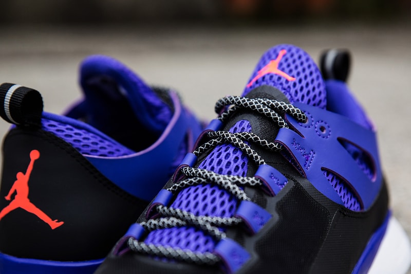 近賞 Jordan Flight Runner 跑步鞋