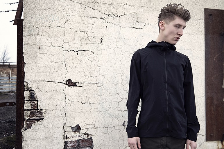 End. 爲 Arc’teryx Veilance 打造 2014 春夏系列形象特輯