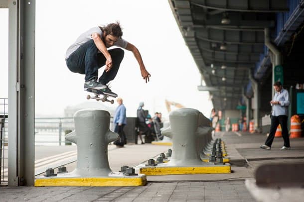 Supreme 滑板影片《cherry》幕後花絮