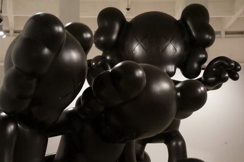 KAWS「Final Days」CAC Málaga 藝術展覽