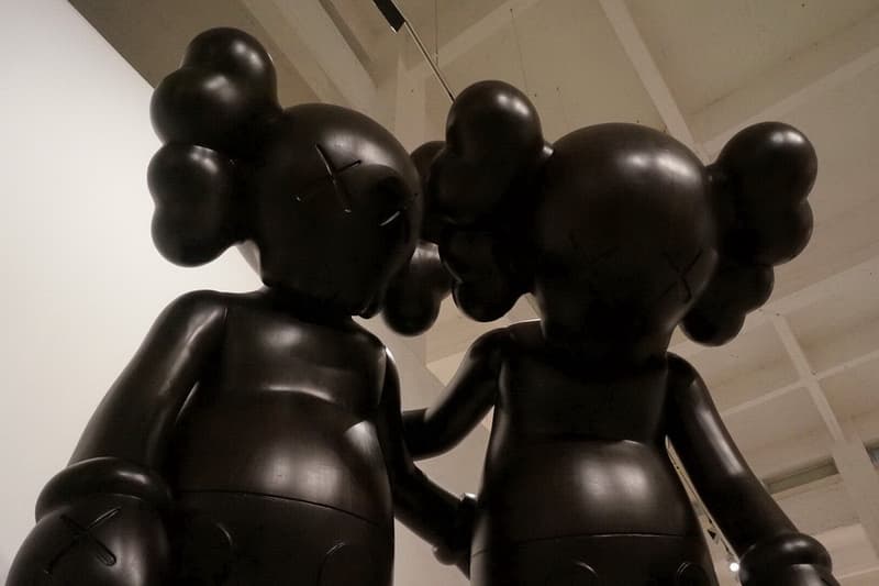 KAWS「Final Days」CAC Málaga 藝術展覽