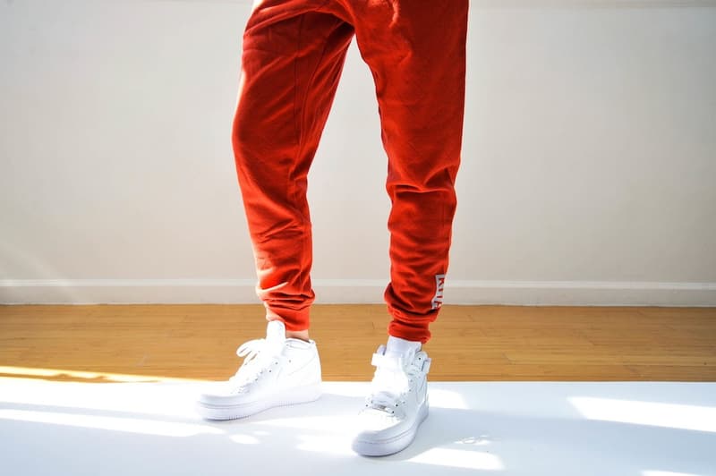 Kith「US」別注版本圓領衛衣 & 運動褲