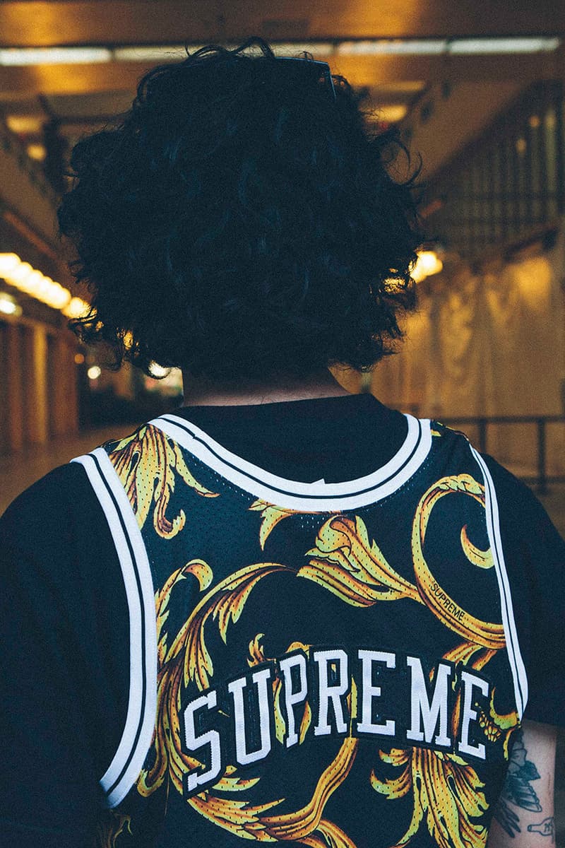 Supreme x Nike Air Foamposite 1 聯名球鞋 