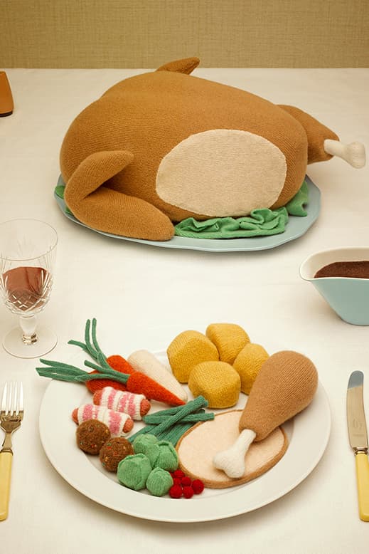 Jessica Dance 與 David Sykes 打造「Comfort Food」針織食物