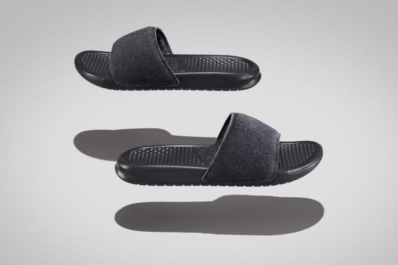 fragment design x Nike Benassi Slide SP 聯名拖鞋