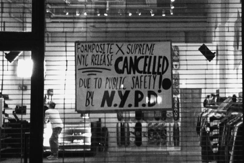 Supreme 取消紐約店內發售 Nike Air Foamposite 1 聯乘球鞋