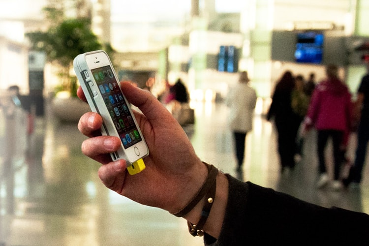 Logitech iPhone 5/5s Case [+] 手機殼套組